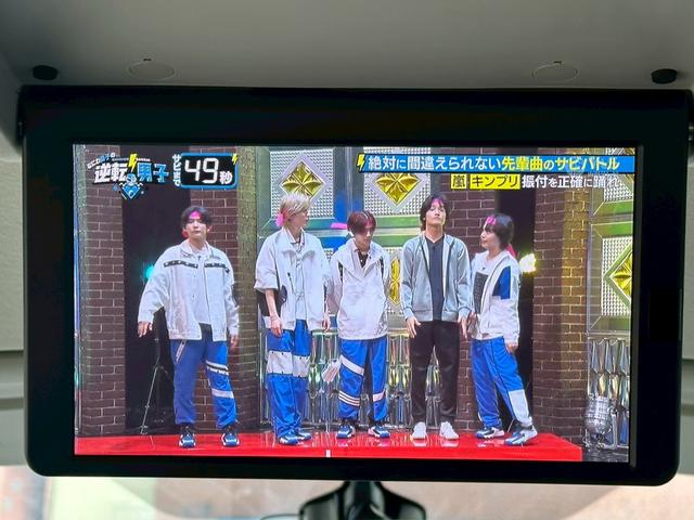 セレナ e-パワー ハイウェイスターV【純正9インチSDナビ】 【アラウンドビューモニター】【フリップダウンモニター】両側電動スライドドア 純正エンジンスターター デジタルインナーミラー ブラインドスポットモニター 追従クルコン ETC2.0(8枚目)