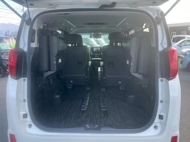 アルファードハイブリッド SR Cパッケージ【4WD】【黒革電動シート】【福井県仕入】 【フリップダウンモニター】【パワーバックドア】【3眼LEDヘッドライト】シートヒーター シートクーラー 純正ディスプレイオーディオ フルセグ バックカメラ ETC ドラレコ ステアヒーター(14枚目)