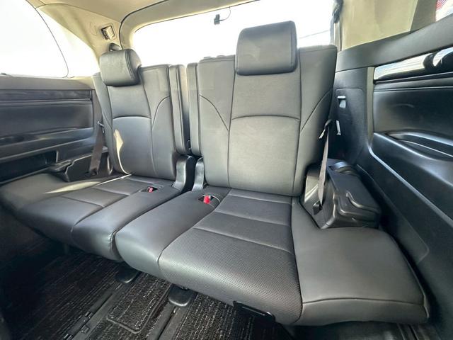 アルファードハイブリッド SR Cパッケージ【4WD】【黒革電動シート】【福井県仕入】 【フリップダウンモニター】【パワーバックドア】【3眼LEDヘッドライト】シートヒーター シートクーラー 純正ディスプレイオーディオ フルセグ バックカメラ ETC ドラレコ ステアヒーター(16枚目)