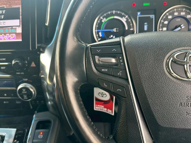 アルファードハイブリッド SR Cパッケージ【4WD】【黒革電動シート】【福井県仕入】 【フリップダウンモニター】【パワーバックドア】【3眼LEDヘッドライト】シートヒーター シートクーラー 純正ディスプレイオーディオ フルセグ バックカメラ ETC ドラレコ ステアヒーター(23枚目)