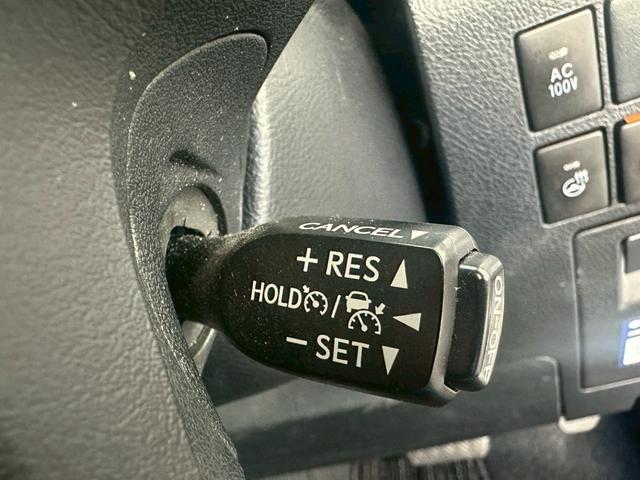 アルファードハイブリッド SR Cパッケージ【4WD】【黒革電動シート】【福井県仕入】 【フリップダウンモニター】【パワーバックドア】【3眼LEDヘッドライト】シートヒーター シートクーラー 純正ディスプレイオーディオ フルセグ バックカメラ ETC ドラレコ ステアヒーター(25枚目)