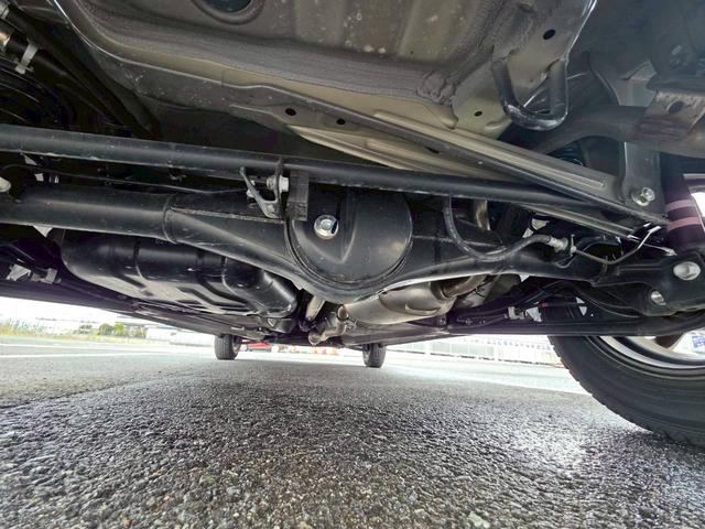 ワゴンＲ ハイブリッドＦＸ－Ｓ【４ＷＤ禁煙車】　【純正ディスプレイオーディオ】【全方位モニター】【衝突軽減＆車線逸脱】【追従クルーズコントロール】【オートライト】【シートヒーター】【コーナーセンサー】【ヘッドアップディスプレイ】（6枚目）