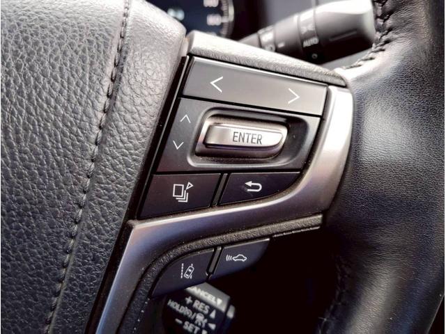 クラウンハイブリッド ロイヤルサルーンG Four【4WD】【夏冬タイヤ付】 【全方位カメラ】【純正フルセグナビ】純正エンスタ Bluetooth CD/DVD再生 ミラーヒーター 追従クルコン ブラインドスポットモニター コーナーセンサー ビルトインETC LEDヘッドライト(15枚目)