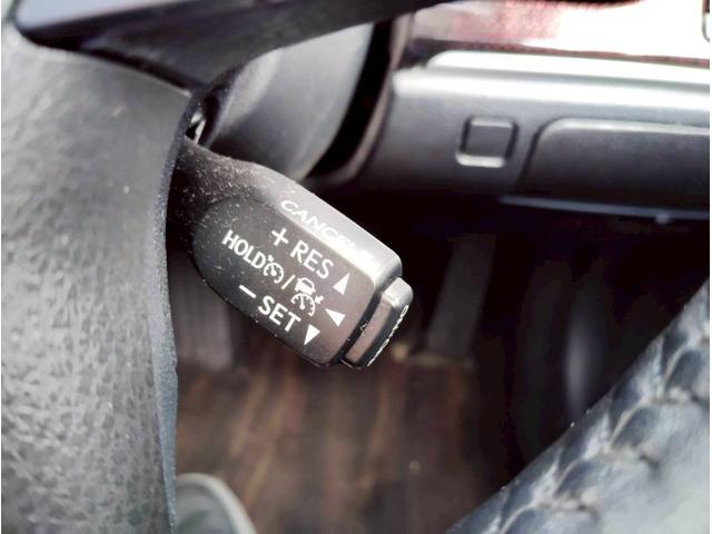 クラウンハイブリッド ロイヤルサルーンG Four【4WD】【夏冬タイヤ付】 【全方位カメラ】【純正フルセグナビ】純正エンスタ Bluetooth CD/DVD再生 ミラーヒーター 追従クルコン ブラインドスポットモニター コーナーセンサー ビルトインETC LEDヘッドライト(16枚目)