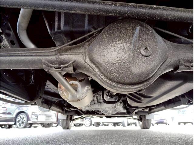 エブリイ PA【切替4WD】【ハイルーフ】【禁煙車】 社外アルミホイール 純正バイザー マット エアコン AM/FMラジオ ヘッドライトレベライザー ABS ダブルエアバック 両側スライドドア(6枚目)