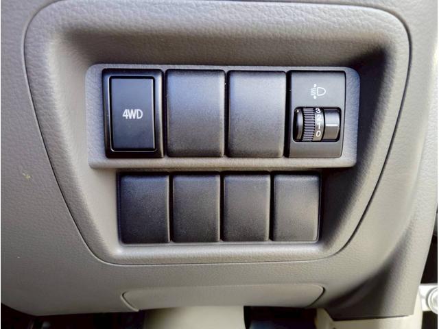 エブリイ PA【切替4WD】【ハイルーフ】【禁煙車】 社外アルミホイール 純正バイザー マット エアコン AM/FMラジオ ヘッドライトレベライザー ABS ダブルエアバック 両側スライドドア(11枚目)