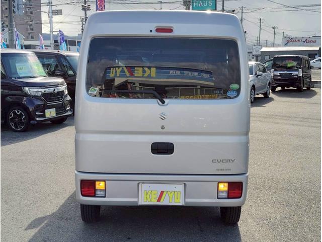 エブリイ PA【切替4WD】【ハイルーフ】【禁煙車】 社外アルミホイール 純正バイザー マット エアコン AM/FMラジオ ヘッドライトレベライザー ABS ダブルエアバック 両側スライドドア(15枚目)