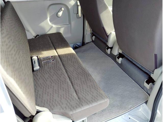 エブリイ PA【切替4WD】【ハイルーフ】【禁煙車】 社外アルミホイール 純正バイザー マット エアコン AM/FMラジオ ヘッドライトレベライザー ABS ダブルエアバック 両側スライドドア(20枚目)
