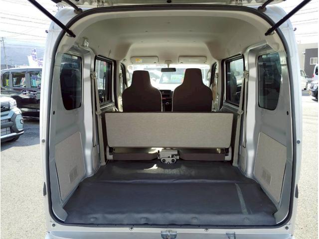 エブリイ PA【切替4WD】【ハイルーフ】【禁煙車】 社外アルミホイール 純正バイザー マット エアコン AM/FMラジオ ヘッドライトレベライザー ABS ダブルエアバック 両側スライドドア(28枚目)