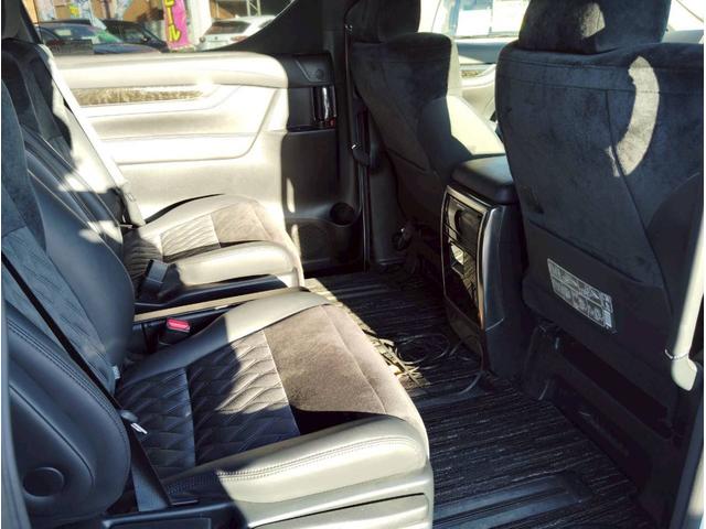 ヴェルファイアハイブリッド ZR【4WD】【兵庫県仕入】【11インチアルバインビックX】 【フリップダウンモニター】【SDナビ】両側電動スライドドア 追従クルコン コーナーセンサー ハーフレザーシート LEDヘッドライト バックカメラ&Bluetooth&CD/DVD(31枚目)