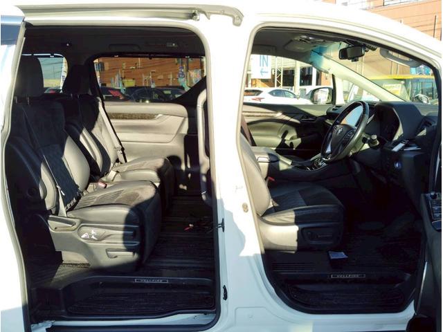 ヴェルファイアハイブリッド ZR【4WD】【兵庫県仕入】【11インチアルバインビックX】 【フリップダウンモニター】【SDナビ】両側電動スライドドア 追従クルコン コーナーセンサー ハーフレザーシート LEDヘッドライト バックカメラ&Bluetooth&CD/DVD(33枚目)