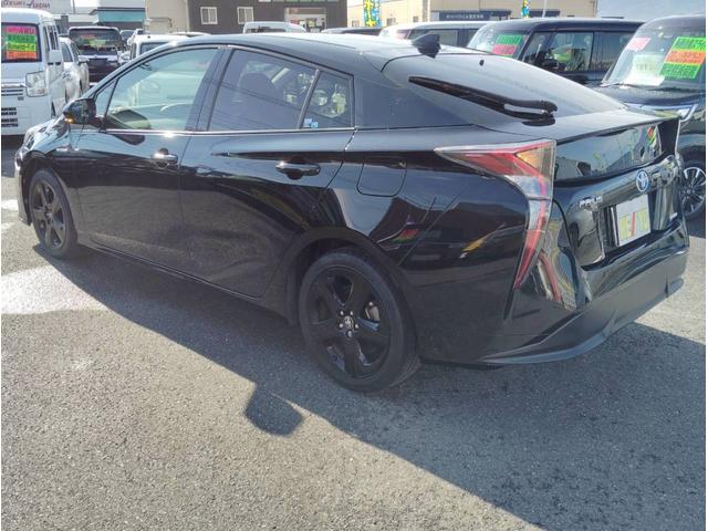 プリウス Sツーリングセレクション【4WD】【走行19.605キロ】 【黒皮シート】【純正9インチSDナビ】【BT接続/バックカメラ/CD/DVD再生/フルセグ/】【電動シート】【シートヒーター】【オートLEDライト】【純正アルミ】【プッシュスタート&スマートキー】(17枚目)