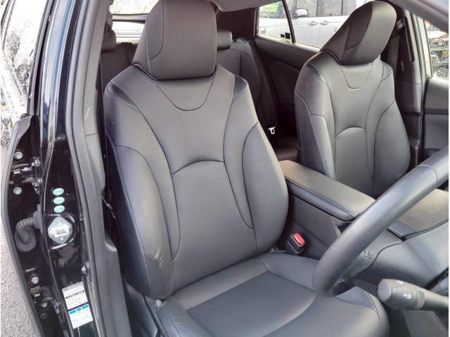 プリウス Sツーリングセレクション【4WD】【走行19.605キロ】 【黒皮シート】【純正9インチSDナビ】【BT接続/バックカメラ/CD/DVD再生/フルセグ/】【電動シート】【シートヒーター】【オートLEDライト】【純正アルミ】【プッシュスタート&スマートキー】(41枚目)