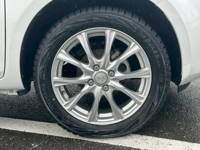 イグニス ハイブリッドMV 4WD 純正ディスプレイオーディオ Bluetooth 衝突軽減システム&車線逸脱警告 ダウンヒルアシスト グリップコントロール LEDヘッドライト フォグランプ オートA/C プッシュスタート(22枚目)