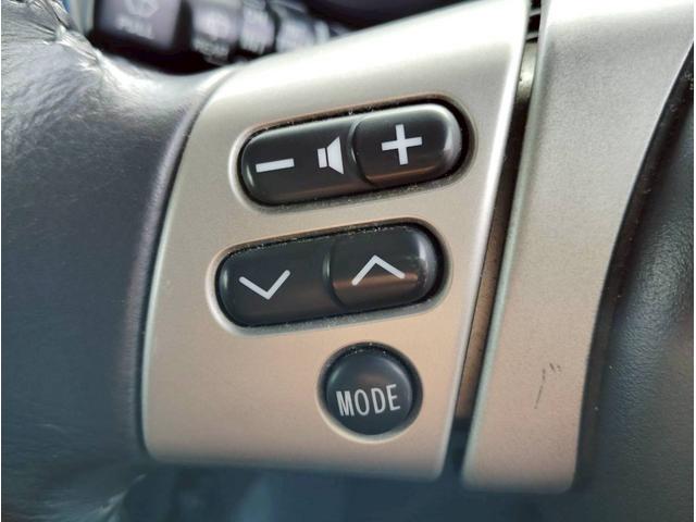 ＦＪクルーザー カラーパッケージ　４ＷＤ　寒冷地仕様　カロッテェリアナビ　フルセグ　バックカメラ＆Ｂｌｕｅｔｏｏｔｈ＆ＣＤ／ＤＶＤ再生　ＥＴＣ　クルーズコントロール　コーナーセンサー　ルーフレール　バックフォグ　禁煙車　取説＆保証書（14枚目）