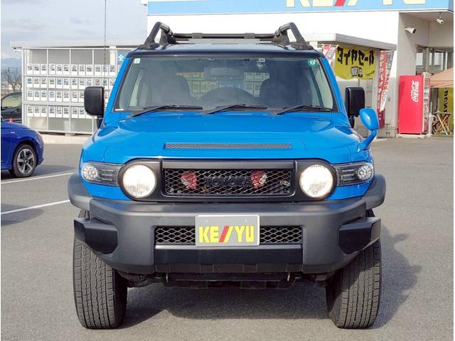 ＦＪクルーザー カラーパッケージ　４ＷＤ　寒冷地仕様　カロッテェリアナビ　フルセグ　バックカメラ＆Ｂｌｕｅｔｏｏｔｈ＆ＣＤ／ＤＶＤ再生　ＥＴＣ　クルーズコントロール　コーナーセンサー　ルーフレール　バックフォグ　禁煙車　取説＆保証書（24枚目）