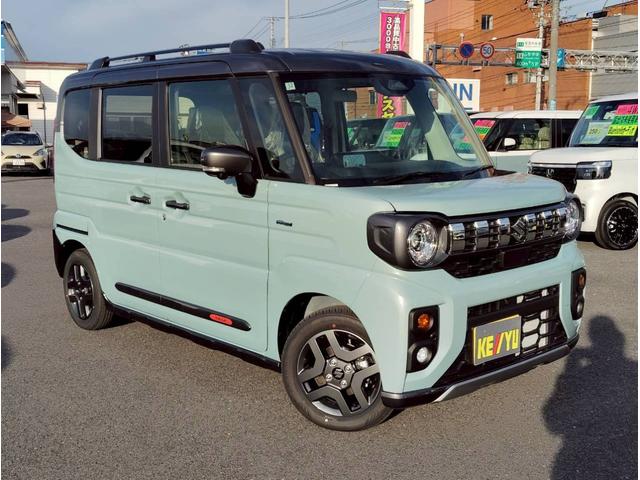 スペーシアギア ハイブリッドＸＺ　ターボ　４ＷＤ　届出済未使用車／全方位モニター付９型ナビ／スズキセーフティサポート／衝突軽減システム／車線逸脱警告／追従クルコン／両側電動スライド／ＬＥＤヘッドライト／パドルシフト／フルセグＴＶ／ＢＴ／シートヒーター（29枚目）