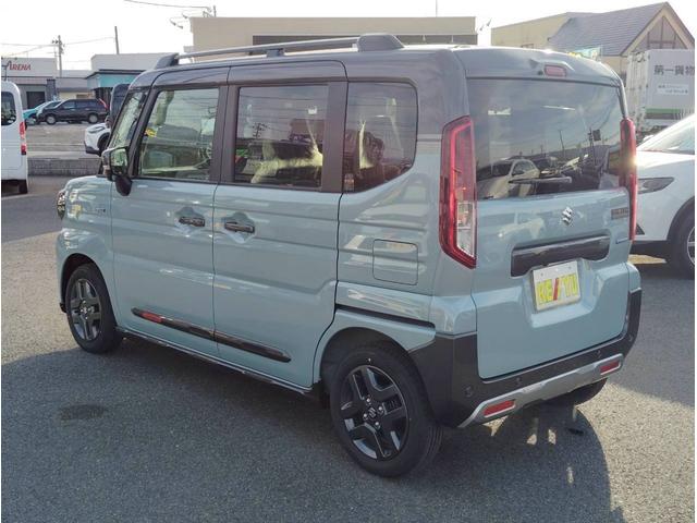 スペーシアギア ハイブリッドＸＺ　ターボ　４ＷＤ　届出済未使用車／全方位モニター付９型ナビ／スズキセーフティサポート／衝突軽減システム／車線逸脱警告／追従クルコン／両側電動スライド／ＬＥＤヘッドライト／パドルシフト／フルセグＴＶ／ＢＴ／シートヒーター（32枚目）
