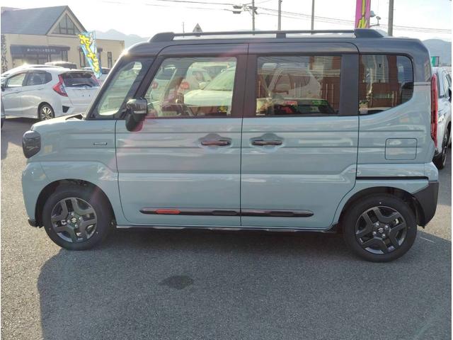 スペーシアギア ハイブリッドＸＺ　ターボ　４ＷＤ　届出済未使用車／全方位モニター付９型ナビ／スズキセーフティサポート／衝突軽減システム／車線逸脱警告／追従クルコン／両側電動スライド／ＬＥＤヘッドライト／パドルシフト／フルセグＴＶ／ＢＴ／シートヒーター（33枚目）