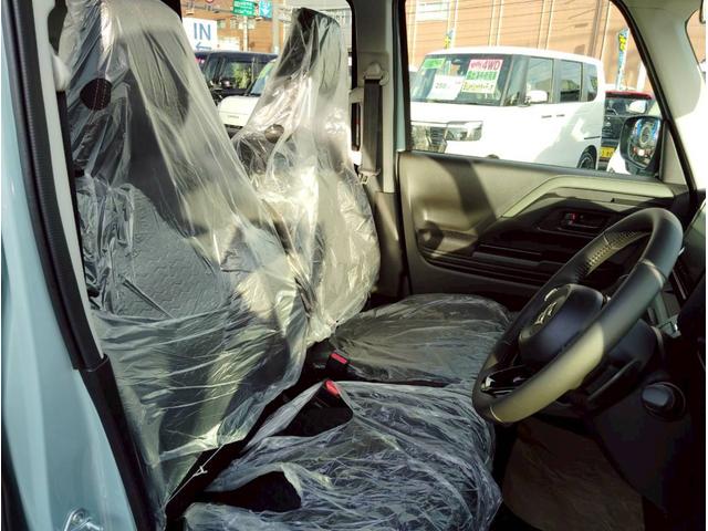 スペーシアギア ハイブリッドＸＺ　ターボ　４ＷＤ　届出済未使用車／全方位モニター付９型ナビ／スズキセーフティサポート／衝突軽減システム／車線逸脱警告／追従クルコン／両側電動スライド／ＬＥＤヘッドライト／パドルシフト／フルセグＴＶ／ＢＴ／シートヒーター（35枚目）