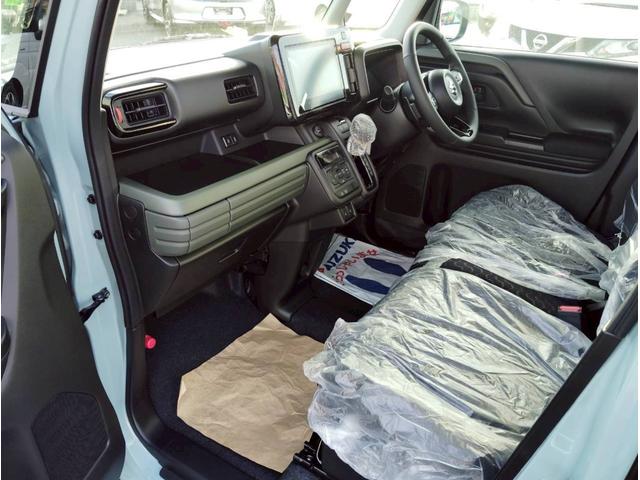 スペーシアギア ハイブリッドＸＺ　ターボ　４ＷＤ　届出済未使用車／全方位モニター付９型ナビ／スズキセーフティサポート／衝突軽減システム／車線逸脱警告／追従クルコン／両側電動スライド／ＬＥＤヘッドライト／パドルシフト／フルセグＴＶ／ＢＴ／シートヒーター（39枚目）