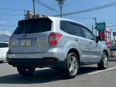 ☆ケーユーのコンセプト☆【１】走行距離８万ｋｍ以下の低走行車＆関東関西方面仕入で下廻りの状態もＧＯＯＤ車メイン【２】他店在庫も一部車両を除き取寄せ陸送費無料【３】全店舗の敷地内に指定・認証工場完備 2
