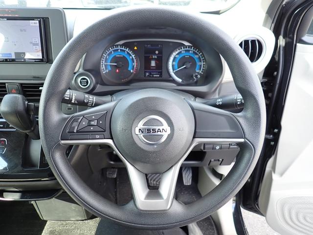 デイズ Ｘ　４ＷＤ　ナビ　フルセグ　ＣＤ　ＤＶＤ　Ｂｌｕｅｔｏｏｔｈ　　前ドラレコ　ＥＴＣ　シートヒーター（10枚目）