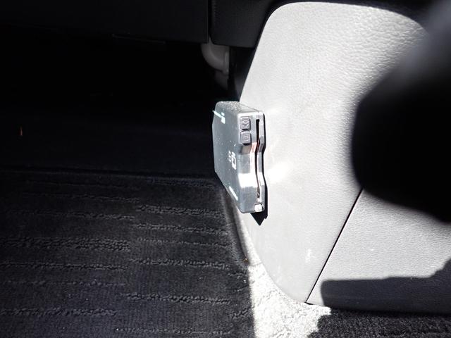 デイズ Ｘ　４ＷＤ　ナビ　フルセグ　ＣＤ　ＤＶＤ　Ｂｌｕｅｔｏｏｔｈ　　前ドラレコ　ＥＴＣ　シートヒーター（21枚目）