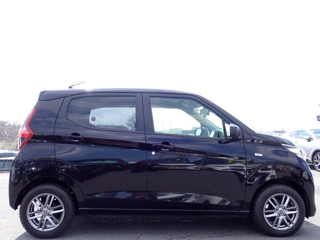 デイズ Ｘ　４ＷＤ　ナビ　フルセグ　ＣＤ　ＤＶＤ　Ｂｌｕｅｔｏｏｔｈ　　前ドラレコ　ＥＴＣ　シートヒーター（31枚目）