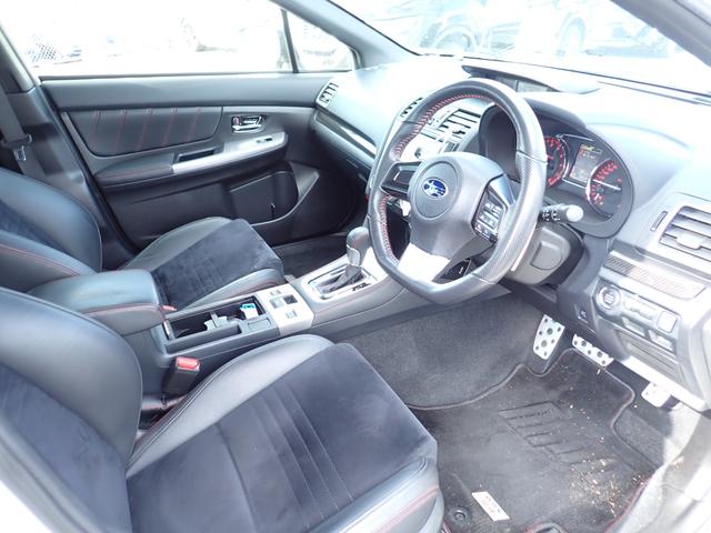 ＷＲＸ Ｓ４ ２．０ＧＴ－Ｓアイサイト　４ＷＤ　ナビ　フルセグ　バックカメラ　サイドカメラ　Ｂｌｕｅｔｏｏｔｈ　ＣＤ　ＤＶＤ　ＢＳＭ　クルーズコントロール　ＥＴＣ　パドルシフト　ＬＥＤライト　ハーフレザーシート　パワーシート　プッシュスタ（7枚目）