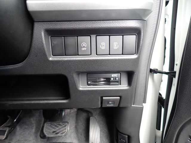 スペーシアカスタム ハイブリッドＸＳターボ　４ＷＤ　ナビ　フルセグ　ステリモ　Ｂｌｕｅｔｏｏｔｈ　ＣＤ　ＤＶＤ　ＳＤ　Ｂカメラ　ＥＴＣ　両側パワースライド　横滑り防止（16枚目）