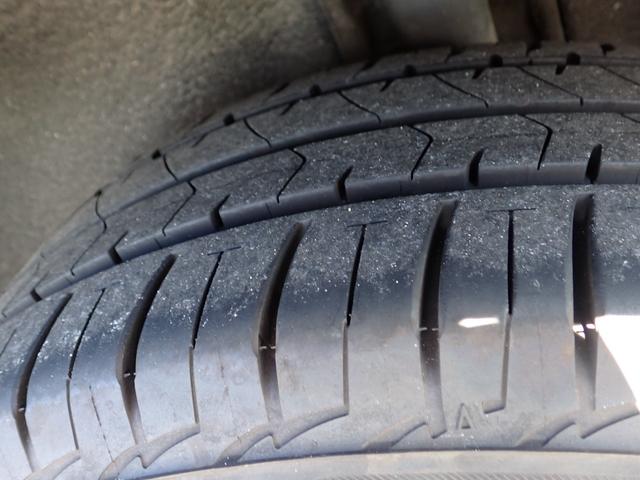 ヴェゼル ハイブリッドＸ　４ＷＤ　ナビ　フルセグ　ＣＤ　ＤＶＤ　ＢＴ　Ｂカメラ　Ｆカメラ　ＥＴＣ　オートライト　クルコン　パドルシフト　前ドラレコ（33枚目）