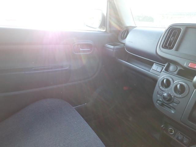 アルト Ｌ　４ＷＤ　レーダーブレーキ　アイドリングストップ　横滑り防止　衝突軽減　車線逸脱　シートヒーター（20枚目）