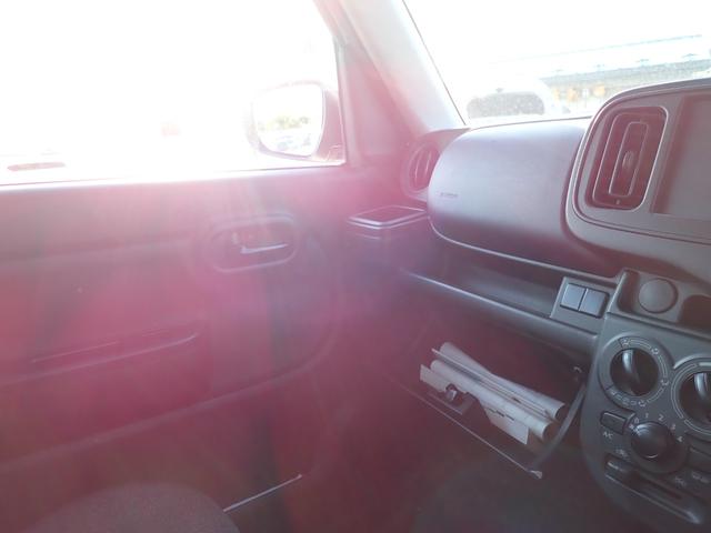 アルト Ｌ　４ＷＤ　レーダーブレーキ　アイドリングストップ　横滑り防止　衝突軽減　車線逸脱　シートヒーター（21枚目）