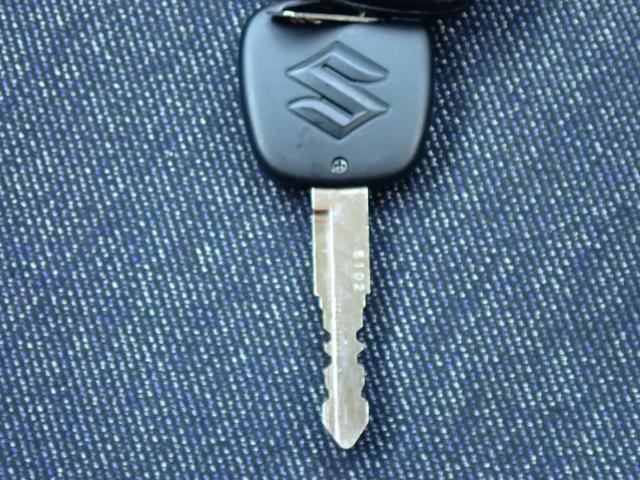 アルト Ｌ　４ＷＤ　レーダーブレーキ　アイドリングストップ　横滑り防止　衝突軽減　車線逸脱　シートヒーター（39枚目）