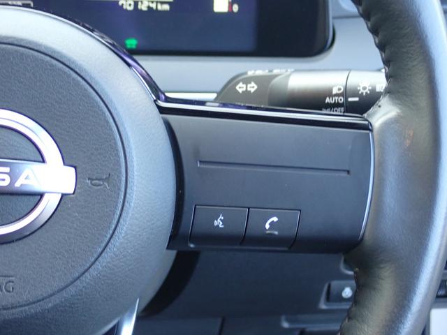 ノート ｅ－パワー　Ｘ　ＦＯＵＲ　４ＷＤ　ナビ　バックカメラ　Ｂｌｕｅｔｏｏｔｈ　ラジオ　前ドライブレコーダー　ＥＴＣ　ハンドルヒーター　オートライト　ステアリングリモコン　電動格納ミラー　キーレス　プッシュスタート（13枚目）