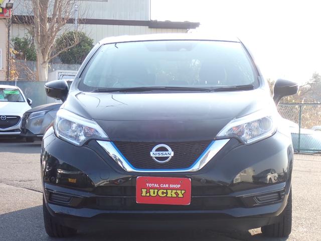 ノート ｅ－パワー　Ｘ　ＦＯＵＲ　４ＷＤ　ナビ　バックカメラ　Ｂｌｕｅｔｏｏｔｈ　ＣＤ　ＤＶＤ　前ドライブレコーダー　レーダーブレーキ　クリアランスソナー　横滑り防止　レーンキープ　オートライト　プッシュスタート（2枚目）