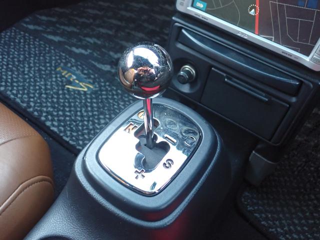 全国陸送可能！！　県外登録費用は全国一律２５０００円☆☆　　お気軽にお問い合わせください☆☆