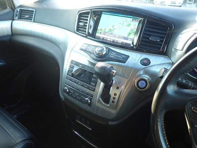 エルグランド ライダー　ブラックライン　黒本革パワーシート　ナビ　フルセグ　ＣＤ　ＤＶＤ　全方位カメラ　クルコン　前ドラレコ　両側電動　パワーバックドア　フリップダウンモニター　オットマン　パワーシート（17枚目）