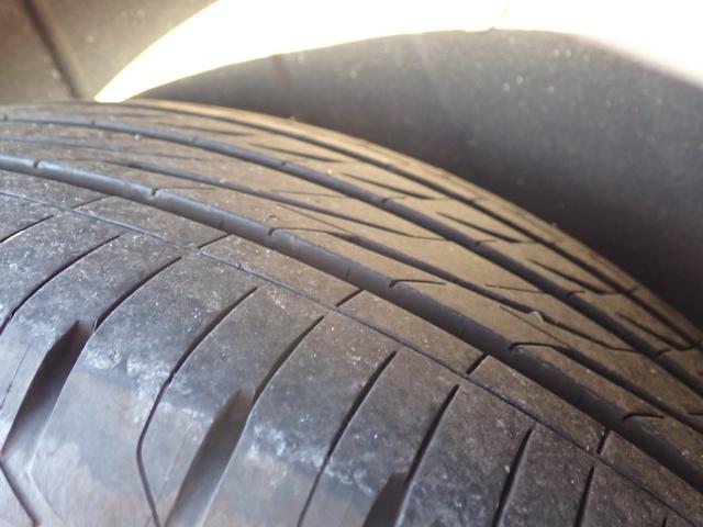 エルグランド ライダー　ブラックライン　黒本革パワーシート　ナビ　フルセグ　ＣＤ　ＤＶＤ　全方位カメラ　クルコン　前ドラレコ　両側電動　パワーバックドア　フリップダウンモニター　オットマン　パワーシート（47枚目）