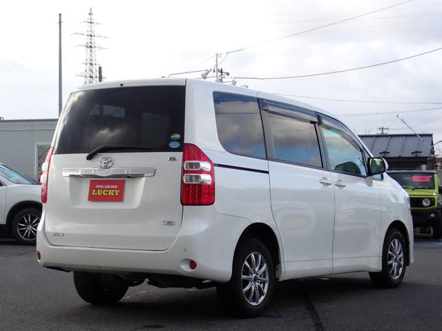 TOYOTA NOAH G