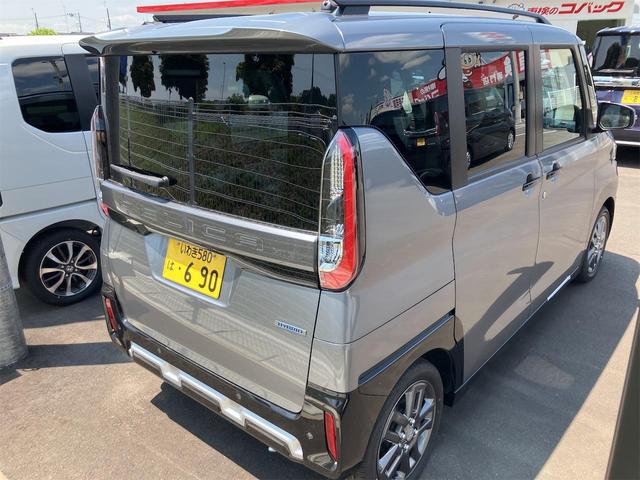 デリカミニ Ｇ　プレミアム　届け出済み未使用車　バックカメラ　サイドカメラ　両側電動スライドドア　クリアランスソナー　オートクルーズコントロール　衝突被害軽減システム　オートライト　ＬＥＤヘッドランプ　スマートキー（16枚目）
