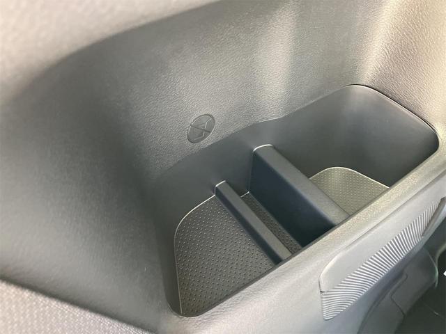 デリカミニ Ｇ　プレミアム　届け出済み未使用車　バックカメラ　サイドカメラ　両側電動スライドドア　クリアランスソナー　オートクルーズコントロール　衝突被害軽減システム　オートライト　ＬＥＤヘッドランプ　スマートキー（27枚目）