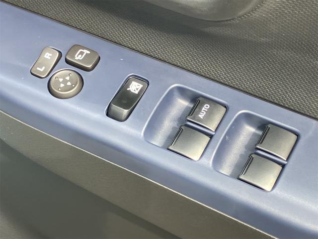 アルト Ｌ　届け出済み未使用車　クリアランスソナー　レーンアシスト　衝突被害軽減システム　オートライト　キーレスエントリー　アイドリングストップ　電動格納ミラー　シートヒーター　ＣＶＴ　盗難防止システム　ＡＢＳ（13枚目）