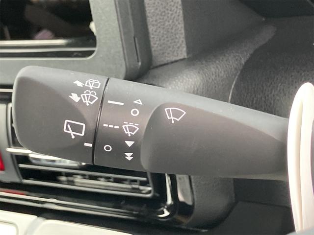 タント カスタムＸ　届け出済み未使用車　バックカメラ　両側電動スライドドア　クリアランスソナー　衝突被害軽減システム　オートライト　ＬＥＤヘッドランプ　スマートキー　アイドリングストップ　電動格納ミラー　シートヒーター（9枚目）