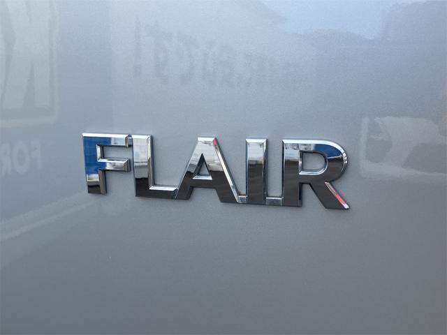 フレア ハイブリッドＸＧ　ＥＴＣ　バックカメラ　ナビ　クリアランスソナー　オートクルーズコントロール　レーンアシスト　衝突被害軽減システム　オートライト　スマートキー　アイドリングストップ　電動格納ミラー　シートヒーター（17枚目）