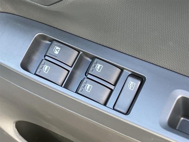 ミライース L SAIII 届け出済み未使用車 クリアランスソナー 衝突被害軽減システム オートマチックハイビーム オートライト キーレスエントリー アイドリングストップ CVT 盗難防止システム ABS ESC(10枚目)