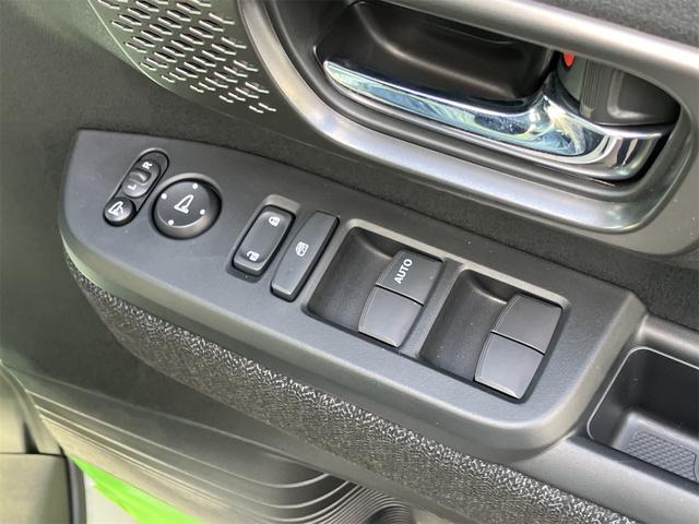 Ｎ－ＢＯＸカスタム ベースグレード　届け出済み未使用車　バックカメラ　両側スライド・片側電動　クリアランスソナー　オートクルーズコントロール　衝突被害軽減システム　オートライト　ＬＥＤヘッドランプ　スマートキー　アイドリングストップ（11枚目）