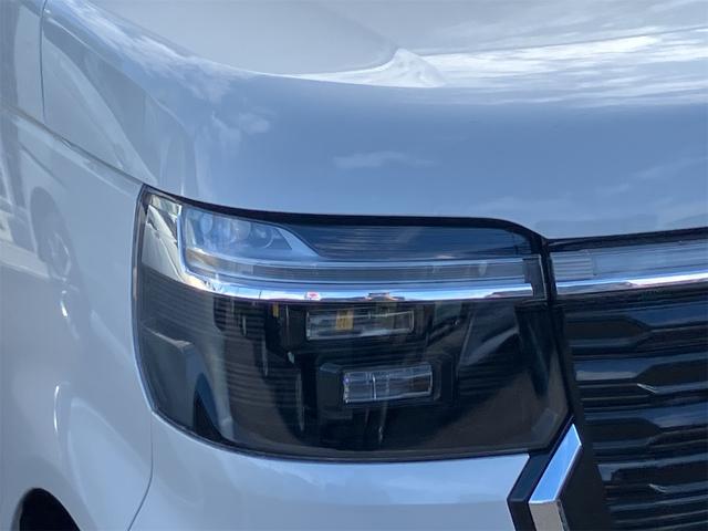 Ｎ－ＢＯＸカスタム ベースグレード　届け出済み未使用車　バックカメラ　両側スライド・片側電動　クリアランスソナー　オートクルーズコントロール　衝突被害軽減システム　オートライト　ＬＥＤヘッドランプ　スマートキー　アイドリングストップ（15枚目）