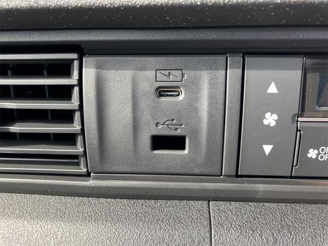 Ｎ－ＢＯＸカスタム ベースグレード　届け出済み未使用車　バックカメラ　両側スライド・片側電動　クリアランスソナー　オートクルーズコントロール　衝突被害軽減システム　オートライト　ＬＥＤヘッドランプ　スマートキー　アイドリングストップ（31枚目）